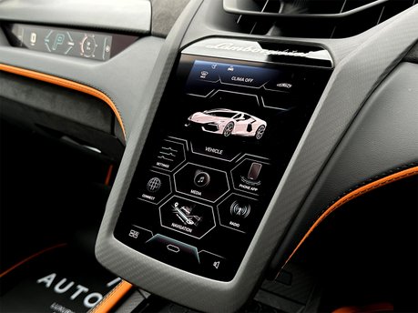 Lamborghini Revuelto V12 76