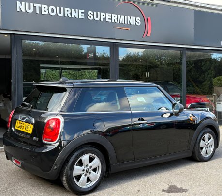 Mini Hatch One 1.2 Petrol Automatic Pepper Media XL 3 door - SAT NAV - HALF LEATHER 2