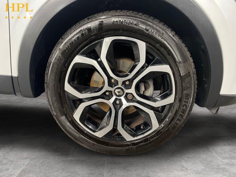 Renault Arkana 1.6 E-TECH techno SUV 5dr Petrol Hybrid Auto 2WD Euro 6 (s/s) (145 ps) 10