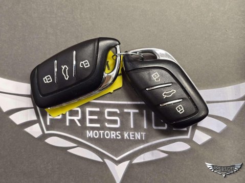 MG ZS 51.1kWh Trophy Auto 5dr 94