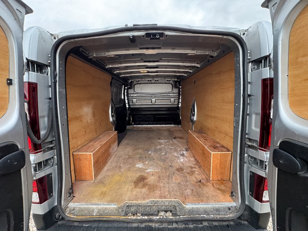 Renault Trafic LWB L2H1 Low Roof Sport Ll30 Air Con Sensors EURO 6 9