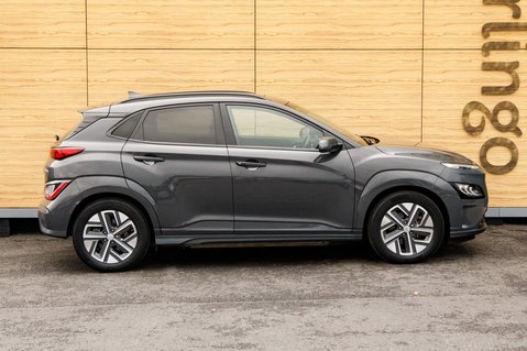 Hyundai KONA ULTIMATE 9