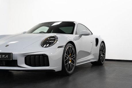 Porsche 911 3.6 T-Hybrid Turbo S Coupe 2dr Petrol Hybrid PDK 4WD Euro 6 (s/s) (711 ps) 34