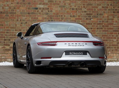 Porsche 911 (991) Targa 4 GTS 11