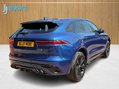 Jaguar F-Pace 2.0 D200 MHEV R-Dynamic SE SUV 5dr Diesel Auto AWD Euro 6 (s/s) (204 ps) 31