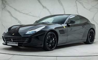 Ferrari GTC4 Lusso T 1