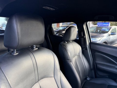 Nissan Juke 1.6 Tekna XTRON Euro 6 5dr 26