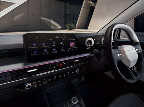 Image of the interior of the new Kia Stonic focusing on the cockpit.