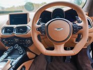 Aston Martin Vantage V8 11