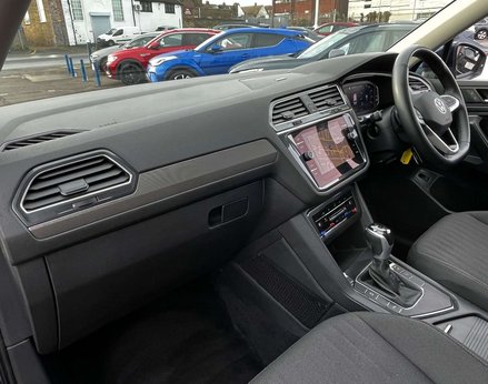 Volkswagen Tiguan 1.5 Tiguan Allspace Life TSi Semi-Auto 5dr 16