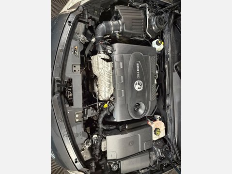 Vauxhall Insignia SE NAV CDTI 11