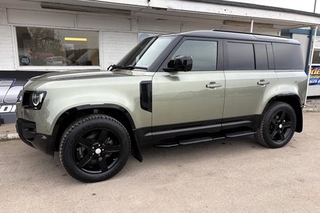 Land Rover Defender 110 D250 Hard Top SE MHEV - No VAT