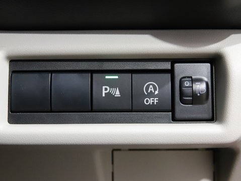 Suzuki Swift 1.2 Mild Hybrid Motion 5dr CVT 29