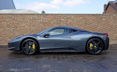 Ferrari 458 Italia 6