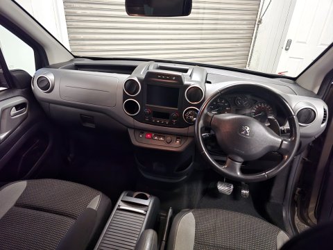 Peugeot Partner BLUE HDI S/S TEPEE OUTDOOR 31