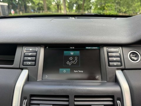 Land Rover Discovery Sport 2.0 Discovery Sport HSE TD4 Auto 4WD 5dr 42