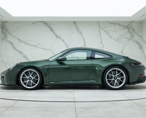 Porsche 911 GT3 TOURING (992) 