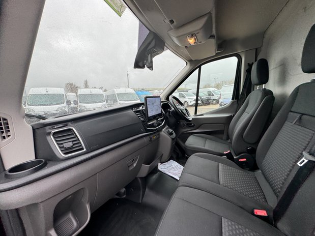 Ford Transit AUTO LWB L3H2 Med Roof Limited 350 Alloys Nav Sensors EURO 6 12