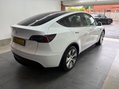 Tesla Model Y Auto RWD 5dr 8