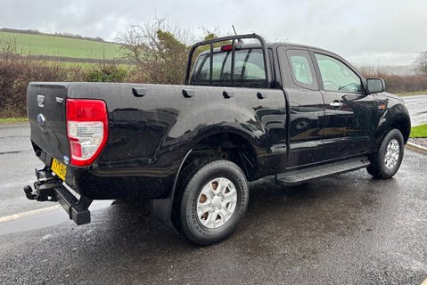 Ford Ranger XLT Super Cab 170 ps 4x4 Pickup 2