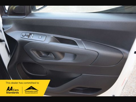 Vauxhall Combo 1.6 Combo 2300 Edition S/S 29