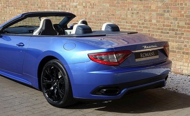Maserati Grancabrio Sport 9