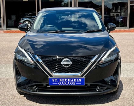 Nissan Qashqai 1.3 Qashqai Acenta Premium DiG-T MHEV CVT 5dr 5