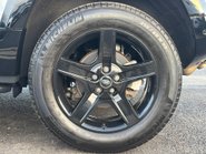 Land Rover Defender 90 D250 Hard Top SE MHEV 33