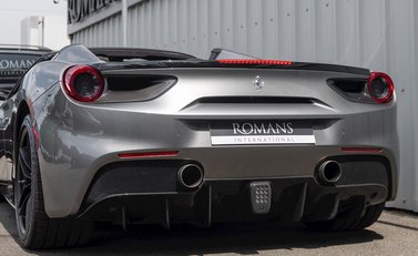 Ferrari 488 Spider 25