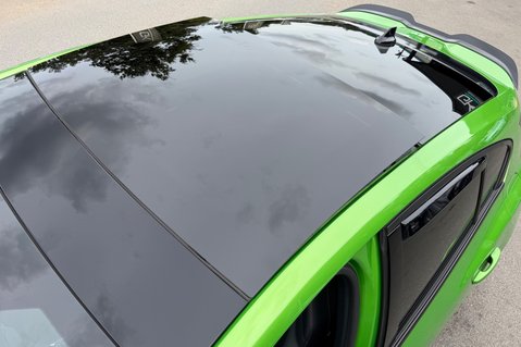 Ford Focus ST -PAN ROOF -PARKING/PERFORMANCE/ASSIST PACKS -HUD -B&O - MEAN GREEN 19