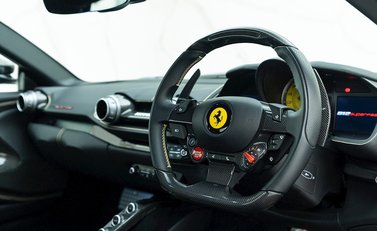 Ferrari 812 Superfast 9