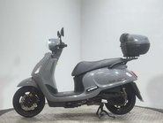 SYM Fiddle 2025 ONLY 2K 1 OWNER 125CC LEARNER SCOOTER WITH TOP BOX 4