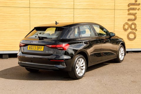 Audi A3 SPORTBACK TFSI TECHNIK 2