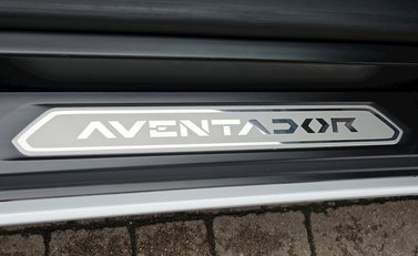 Lamborghini Aventador LP 700-4 22