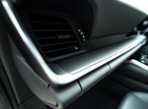 Porsche 911 Turbo S (992) 23