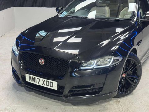 Jaguar XJ 3.0d V6 R-Sport Saloon 4dr Diesel Auto Euro 6 (s/s) (300 ps) 20