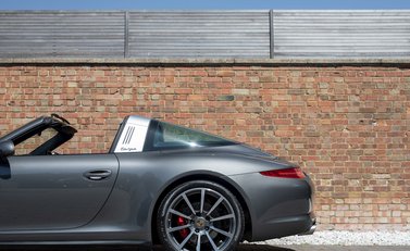 Porsche 911 (991) Targa 4S 28
