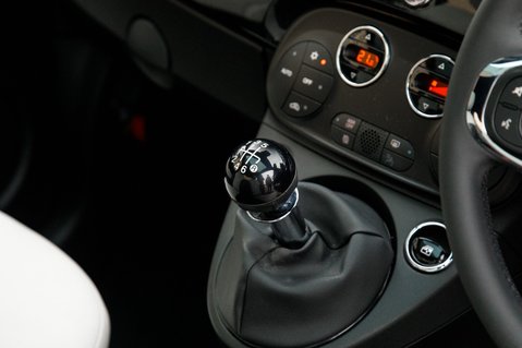 Fiat 500 DOLCEVITA PLUS MHEV 33