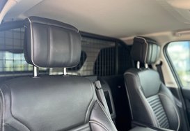 Land Rover Discovery 3.0 D300 MHEV HSE Auto 4WD COMMERCIAL 16