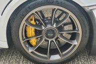 Porsche 911 GT3 RS PDK 32