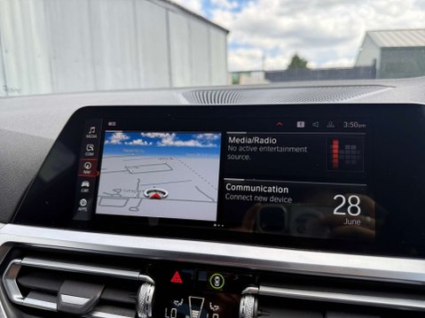 BMW 3 Series 2.0 330e M Sport Auto 4dr 27