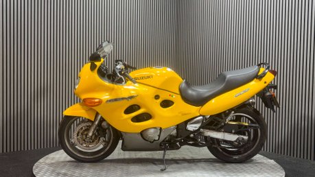 Suzuki GSX 1999 ALL COMPLETE 39K SPARES OR REPAIR PROJECT 600CC 4