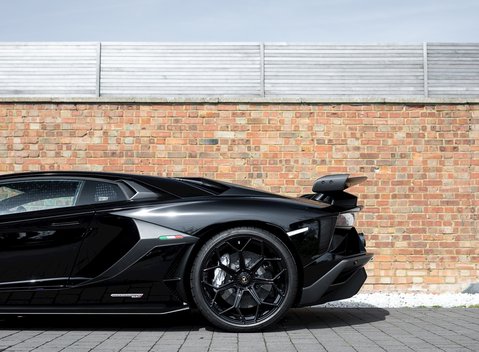 Lamborghini Aventador SVJ LP 770-4 32