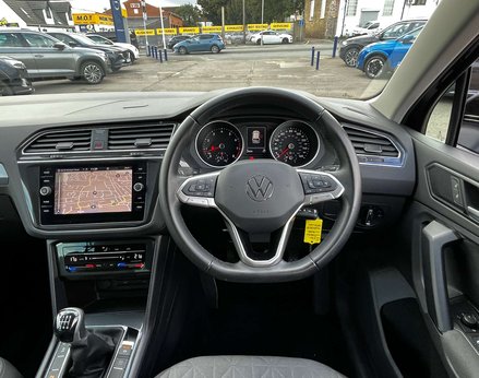 Volkswagen Tiguan 1.5 Tiguan Life TSi 5dr 19