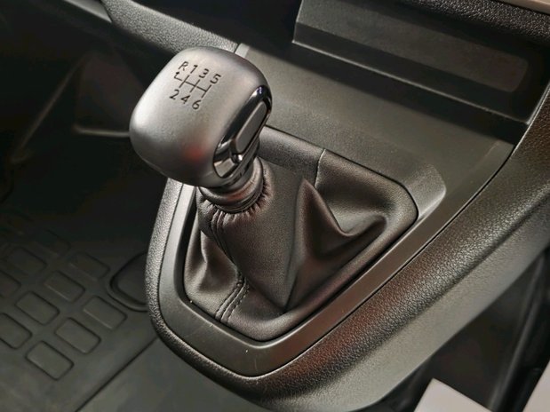 Fiat Scudo L1 H1 DIESEL 1.5 Multijet 120 23
