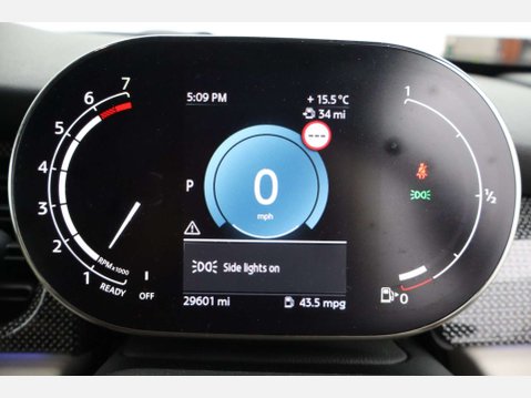 Mini Hatch 1.5 Cooper Exclusive Auto 3dr 34