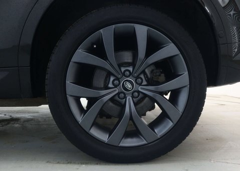 Land Rover Discovery Sport 2.0 P250 MHEV R-Dynamic SE SUV 5dr Petrol Auto 4WD Euro 6 (s/s) (249 ps) 17