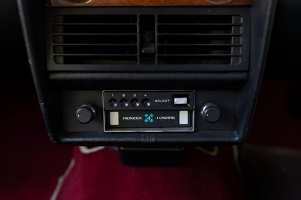 Rolls-Royce Silver Shadow II 22