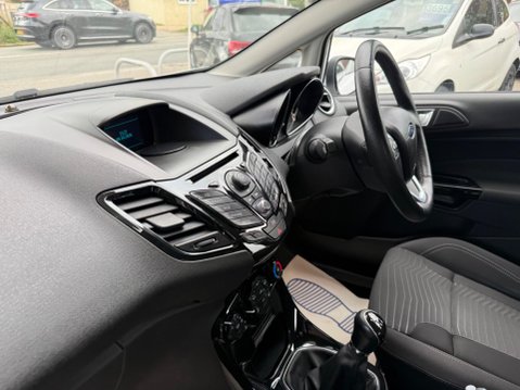 Ford Fiesta 1.25 Zetec Euro 5 5dr 13