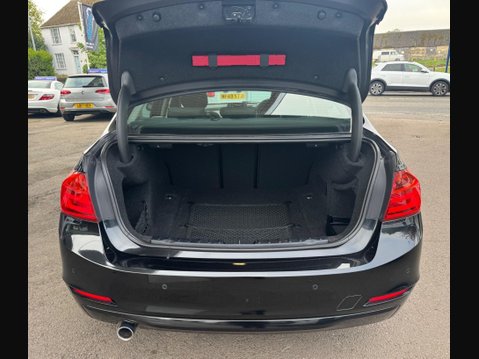 BMW 3 Series 2.0 320d ED EfficientDynamics Auto Euro 5 (s/s) 4dr 31